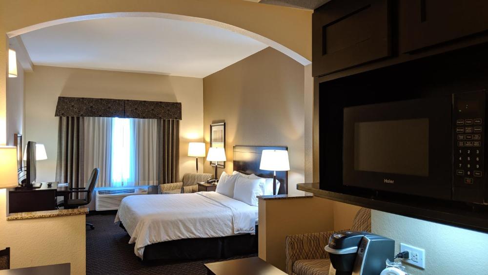King Suite interior